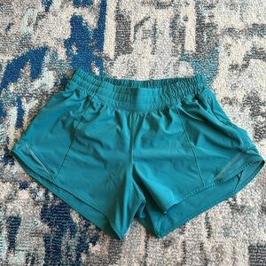 Used Lululemon Hotty Hot 4”